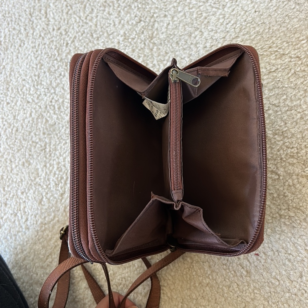 Pendleton Diamond Desert Crossbody Organizer - image 5